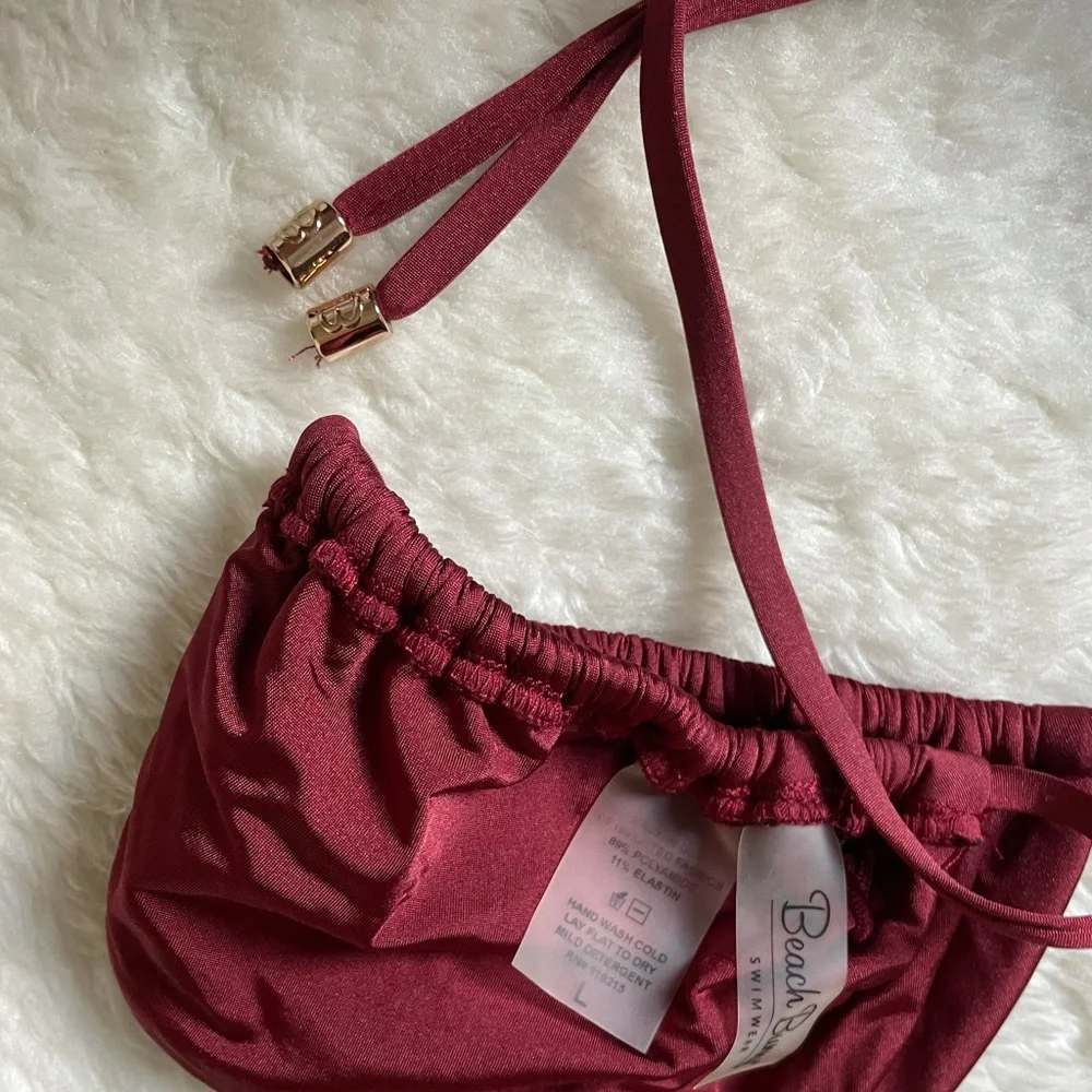 Beach Bunny burgundy triangle