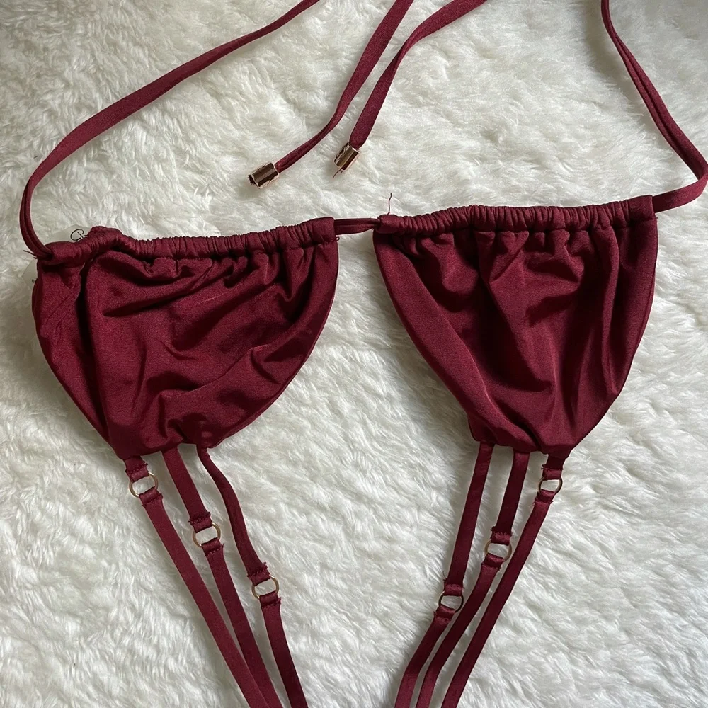 Beach Bunny burgundy triangle