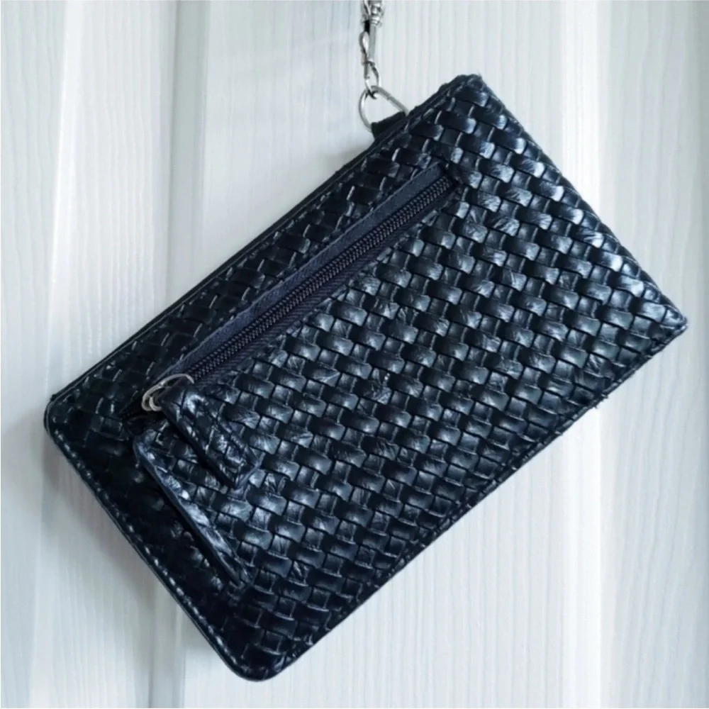 Capelli of New York wallet wristlet black crosshatch leather  6x4