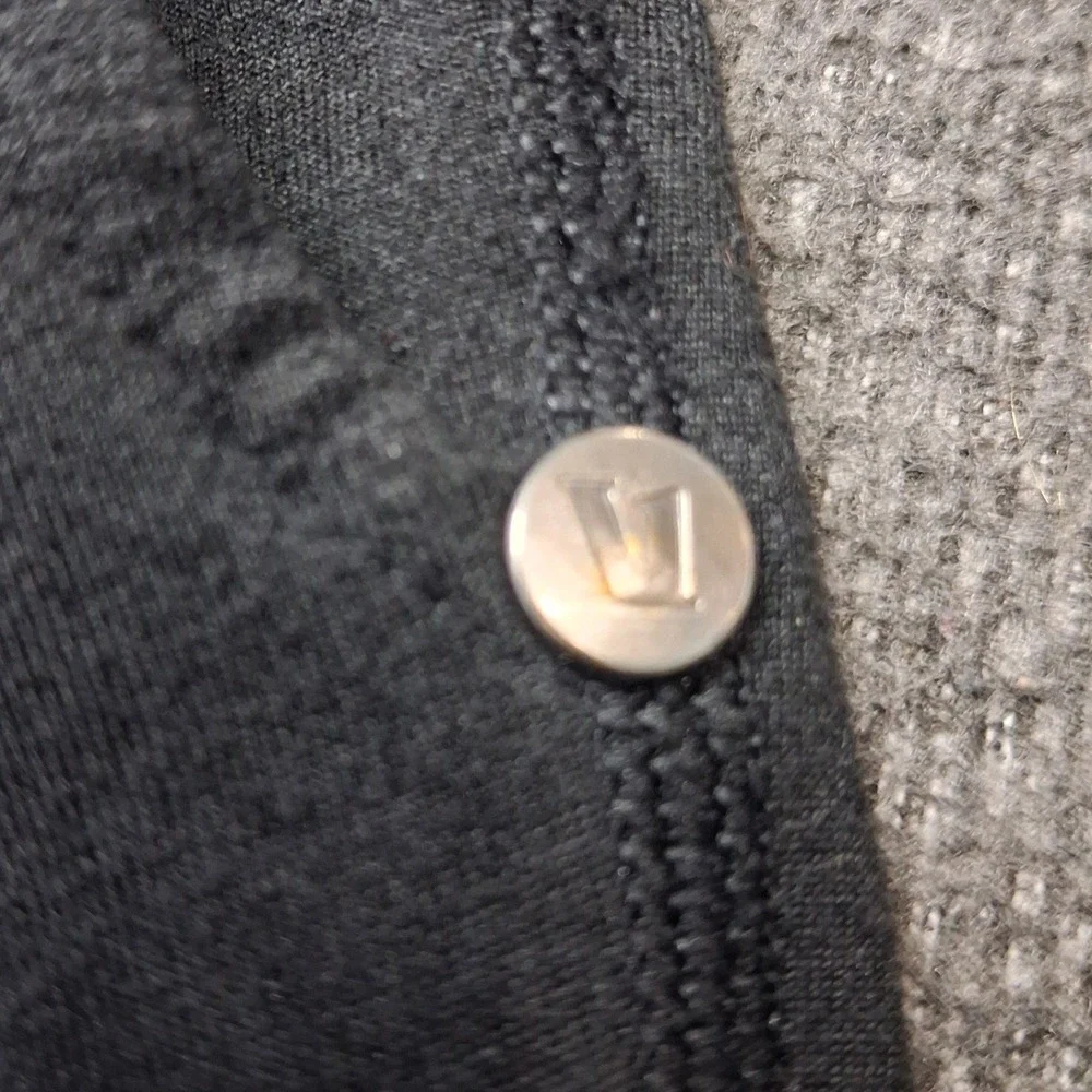 Vuori performance joggers