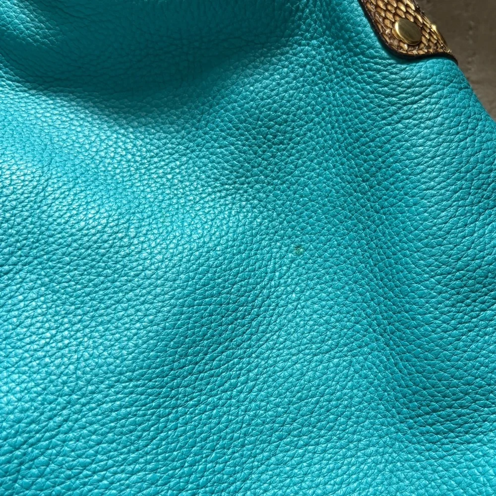 Be & D classic stitching