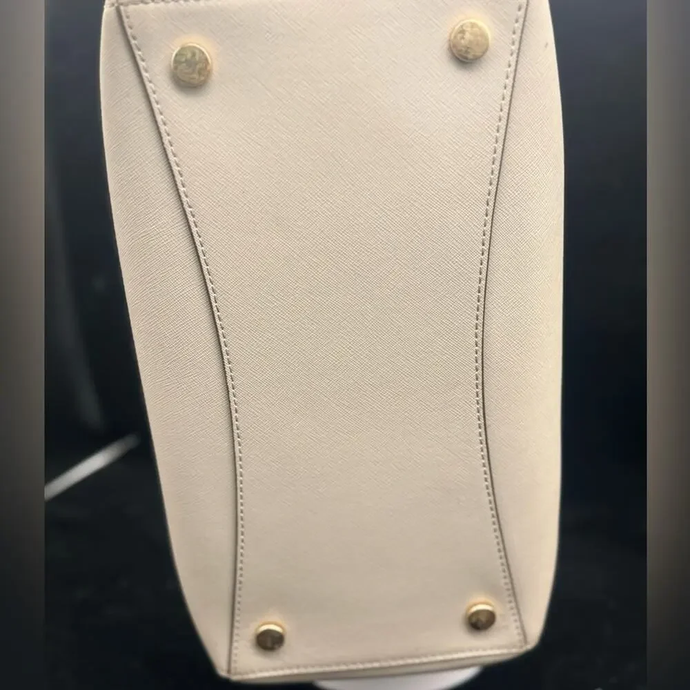 MK Voyager Saffiano Leather Tote | Pearl Gray | Excellent Condition