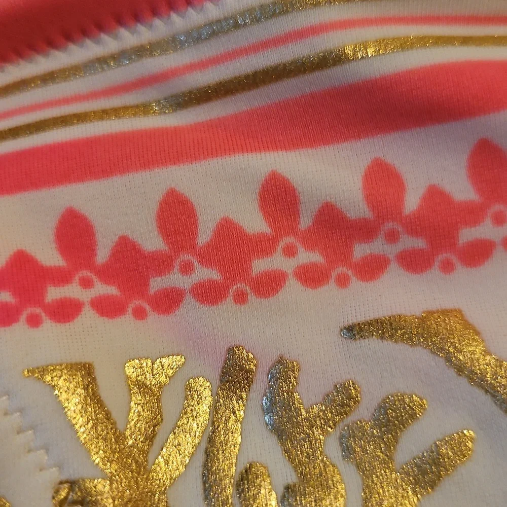 Victorias Secret dive into