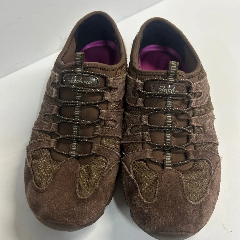Skechers good used