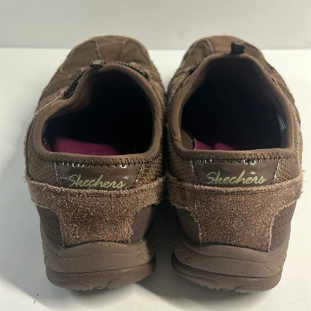 Skechers good used