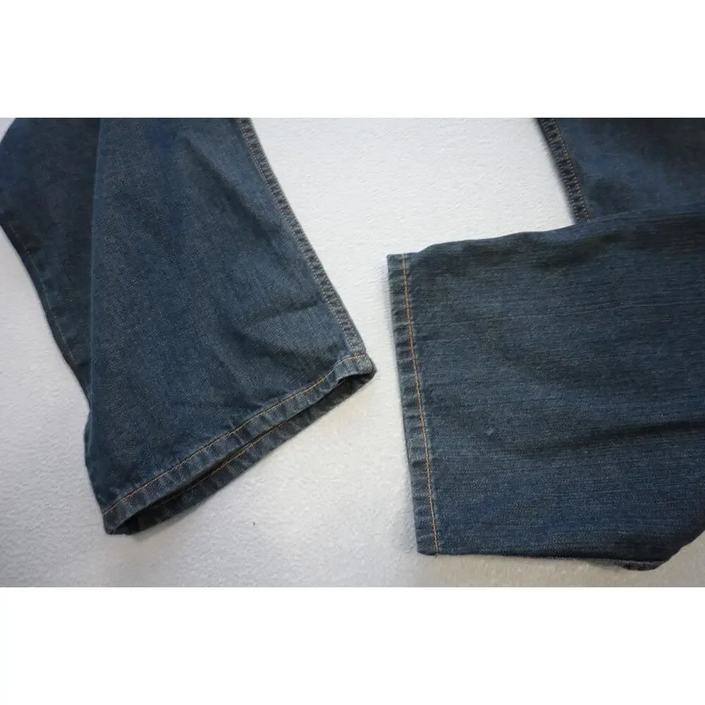 Levis color blue 