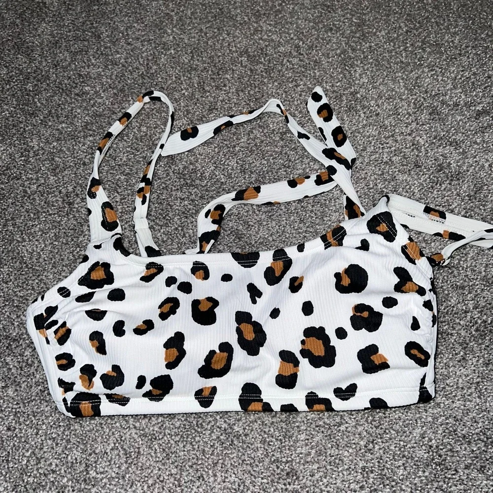 Xhileration bikini top size D DD animal print