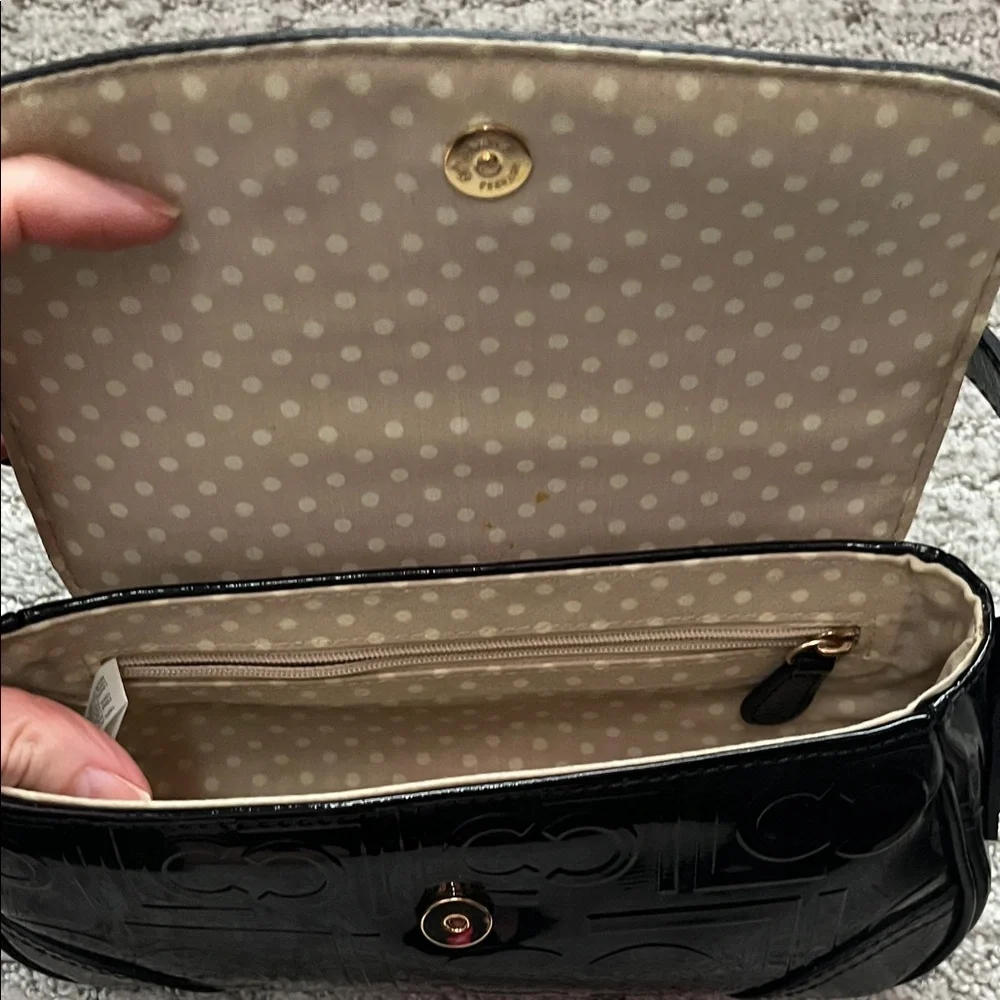 Liz Claiborne sleek patent