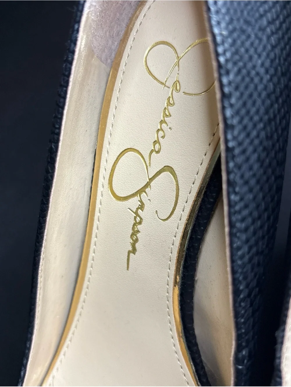 Jessica Simpson toe upper subtle