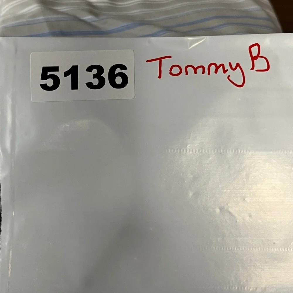 Tommy Bahama tommy bahama