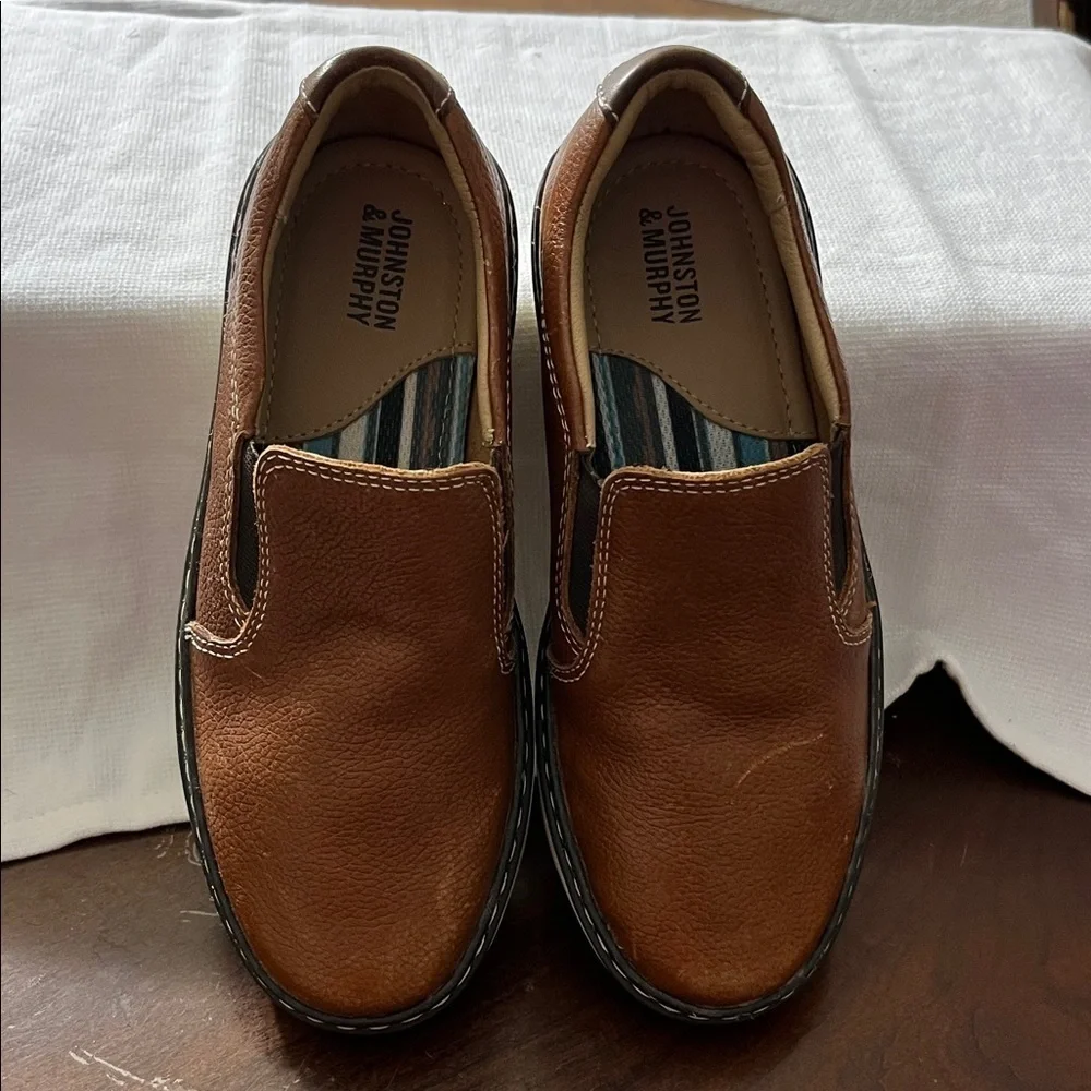 Johnston & Murphy elegant tan
