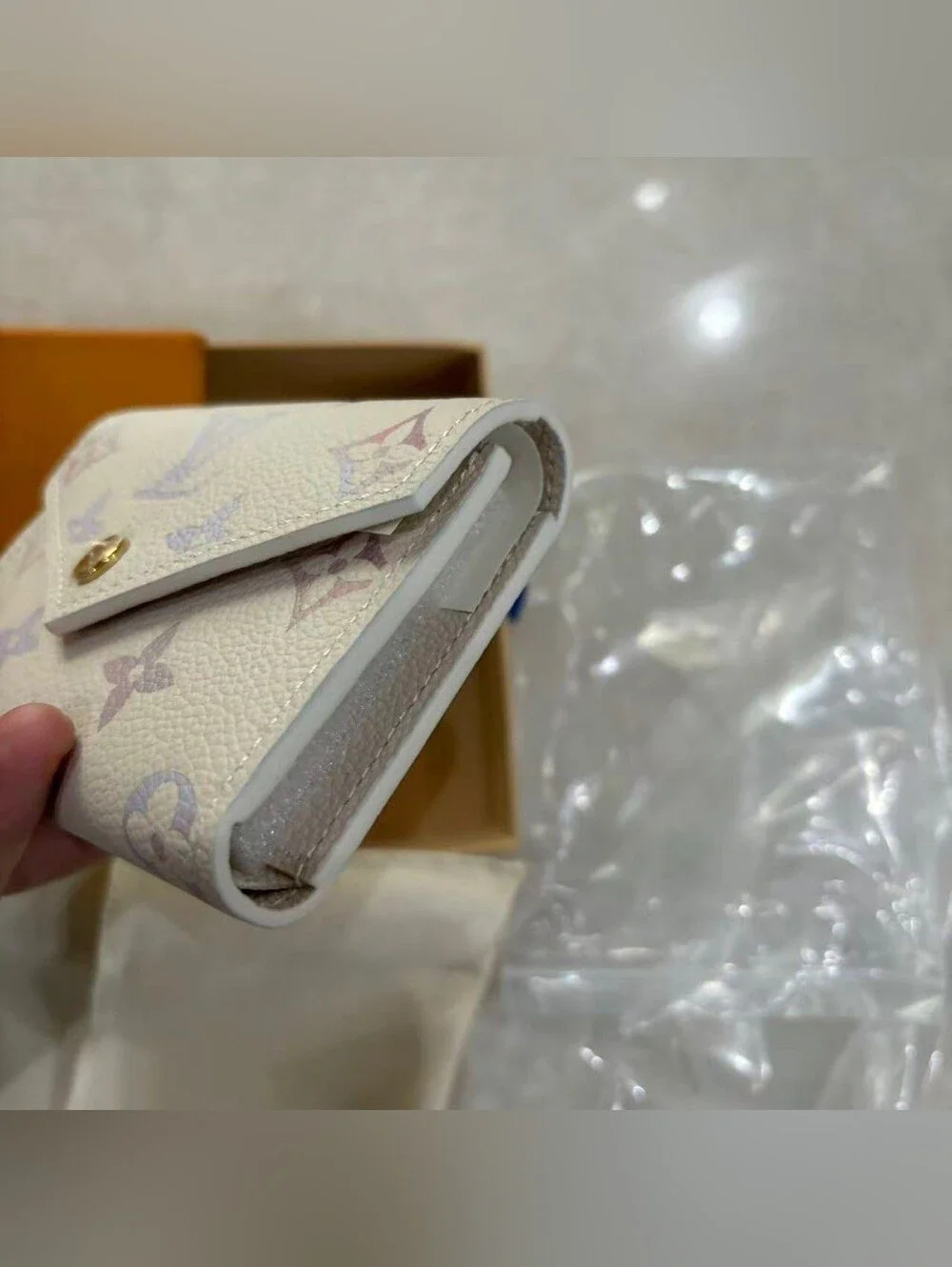 Louis Vuitton Pastel Monogram Compact Envelope Wallet - Lavender/Pale Pink