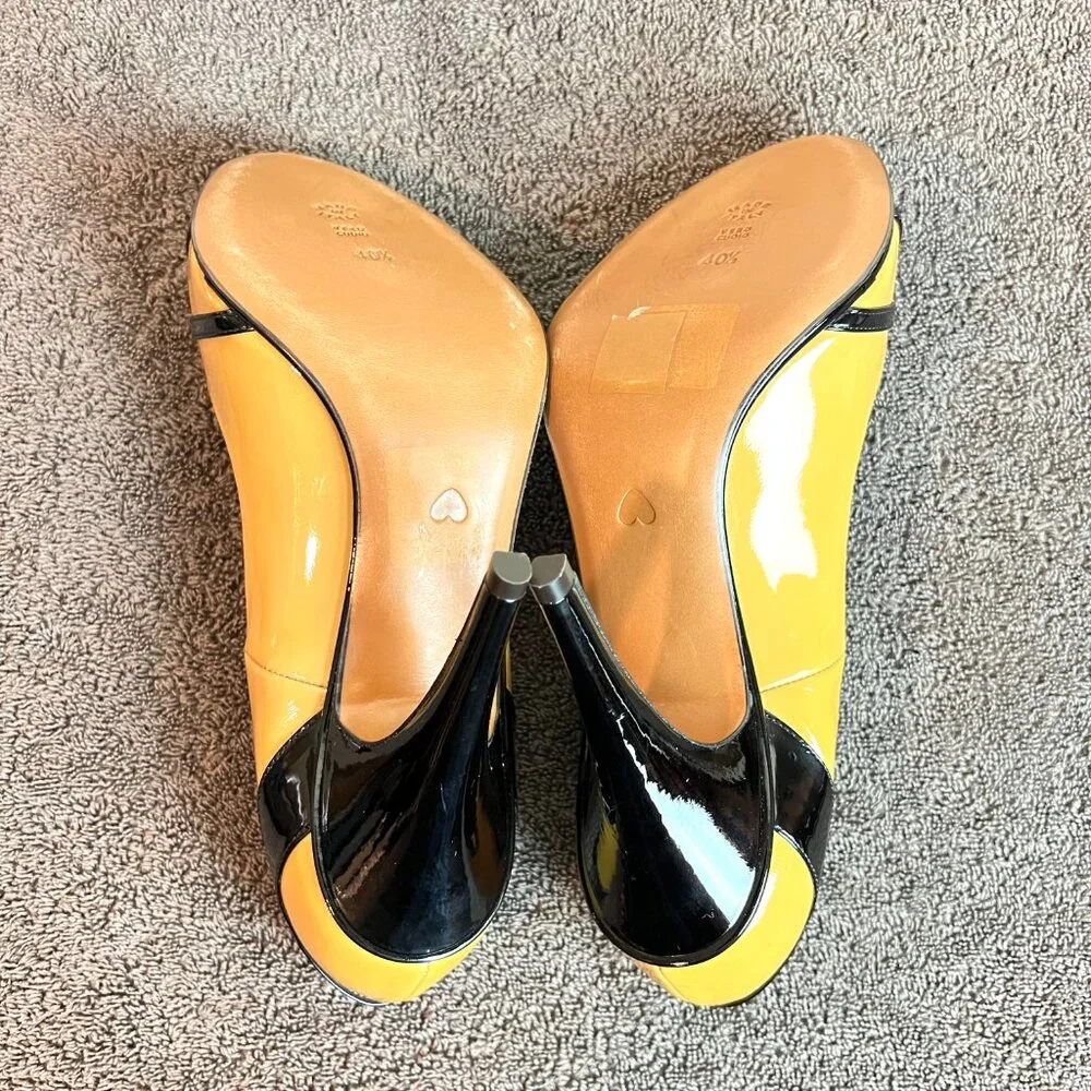 Moschino revolve ankle