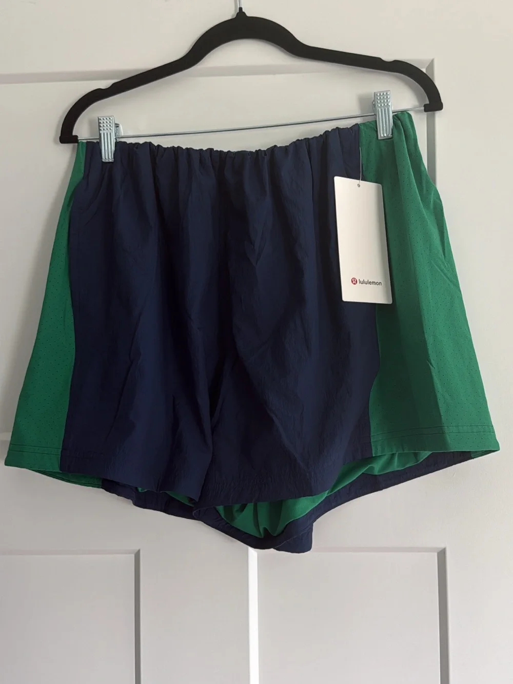 lululemon athletica green size now