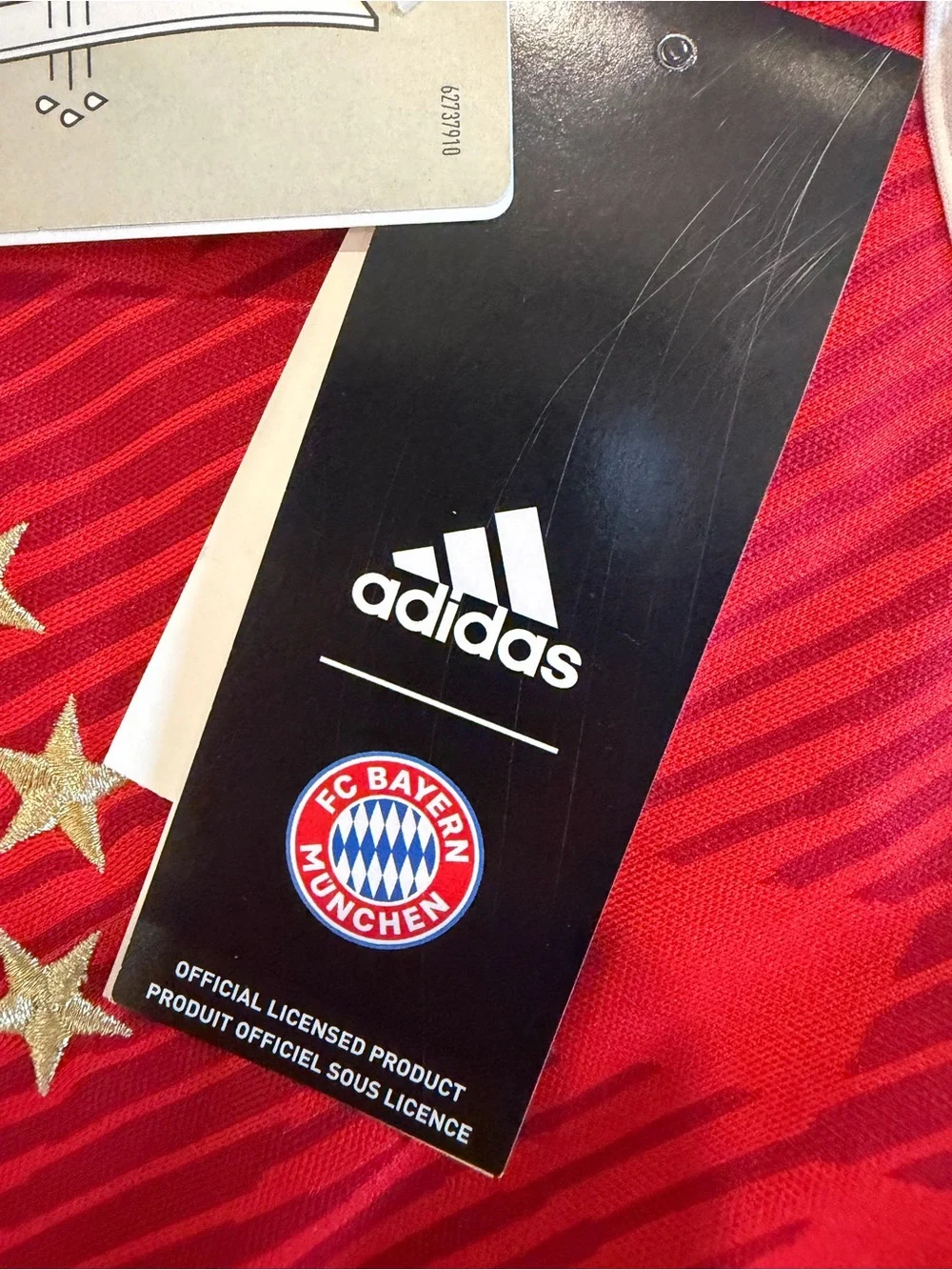 NWT adidas FC Bayern München 2018/19 Home Jersey – Men’s Small