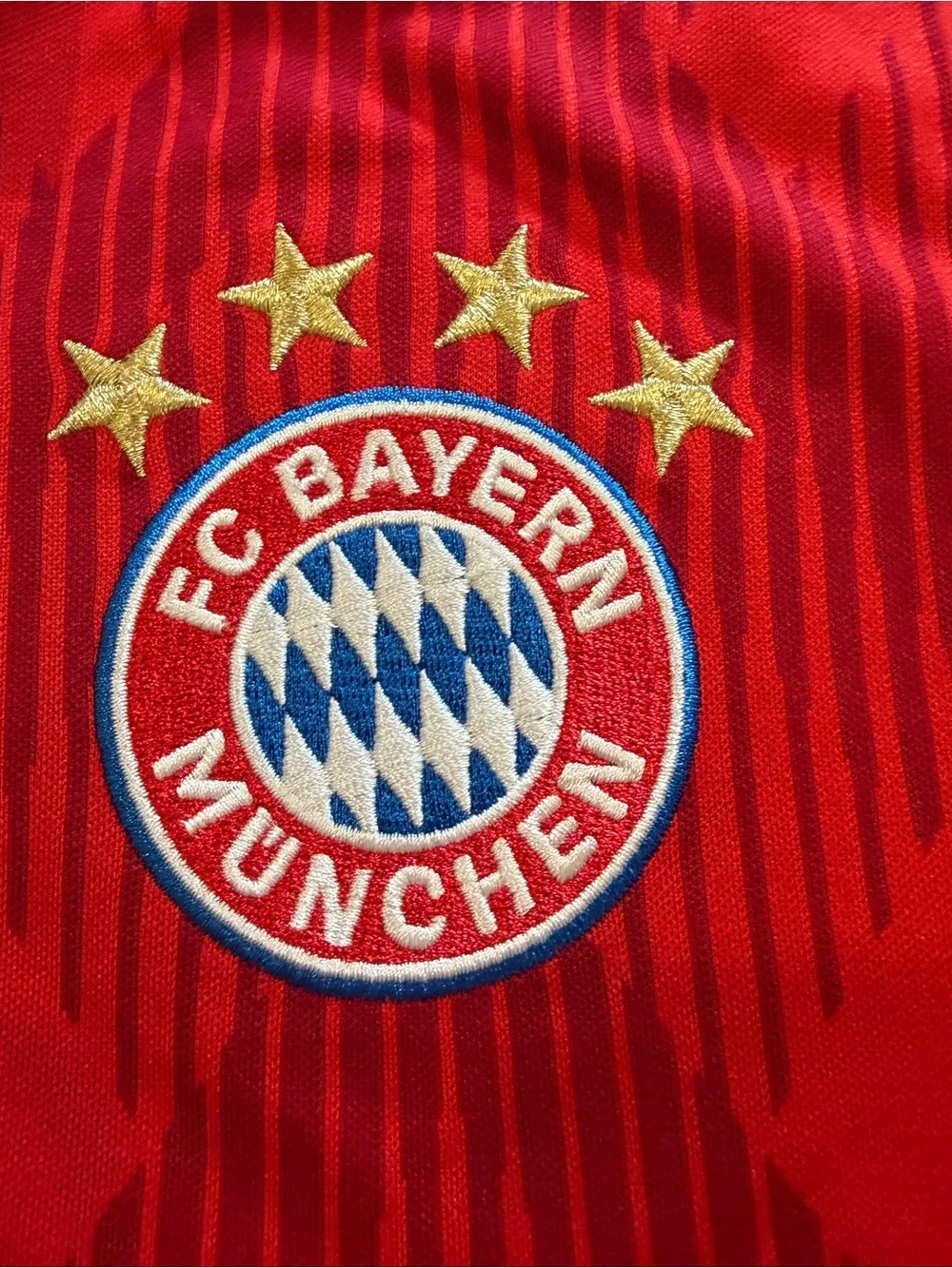 NWT adidas FC Bayern München 2018/19 Home Jersey – Men’s Small