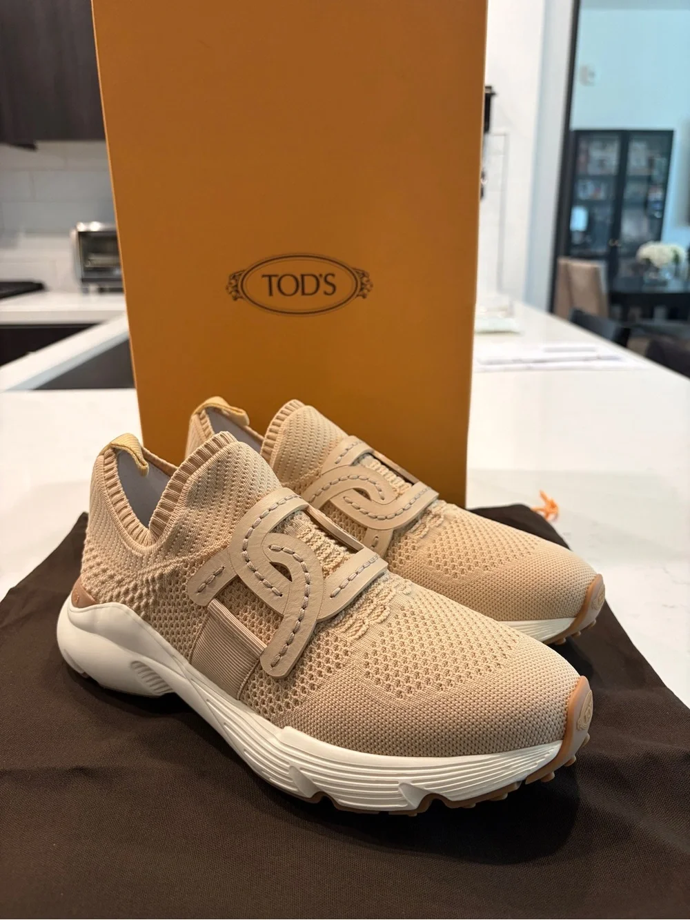Tods breathable knit