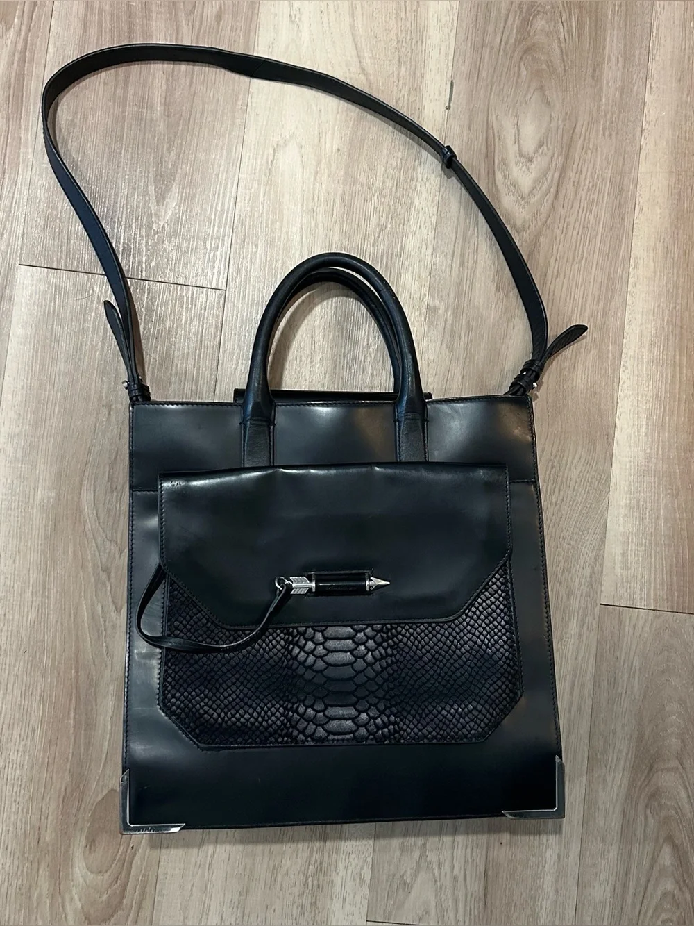 Mackage stunning structured