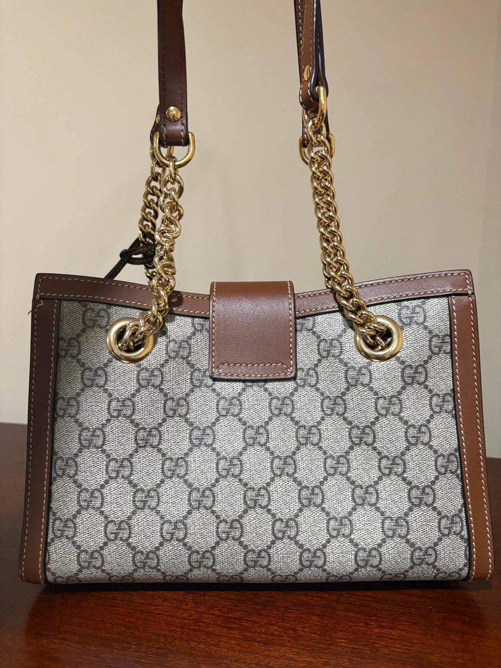 Gucci shoulder bag