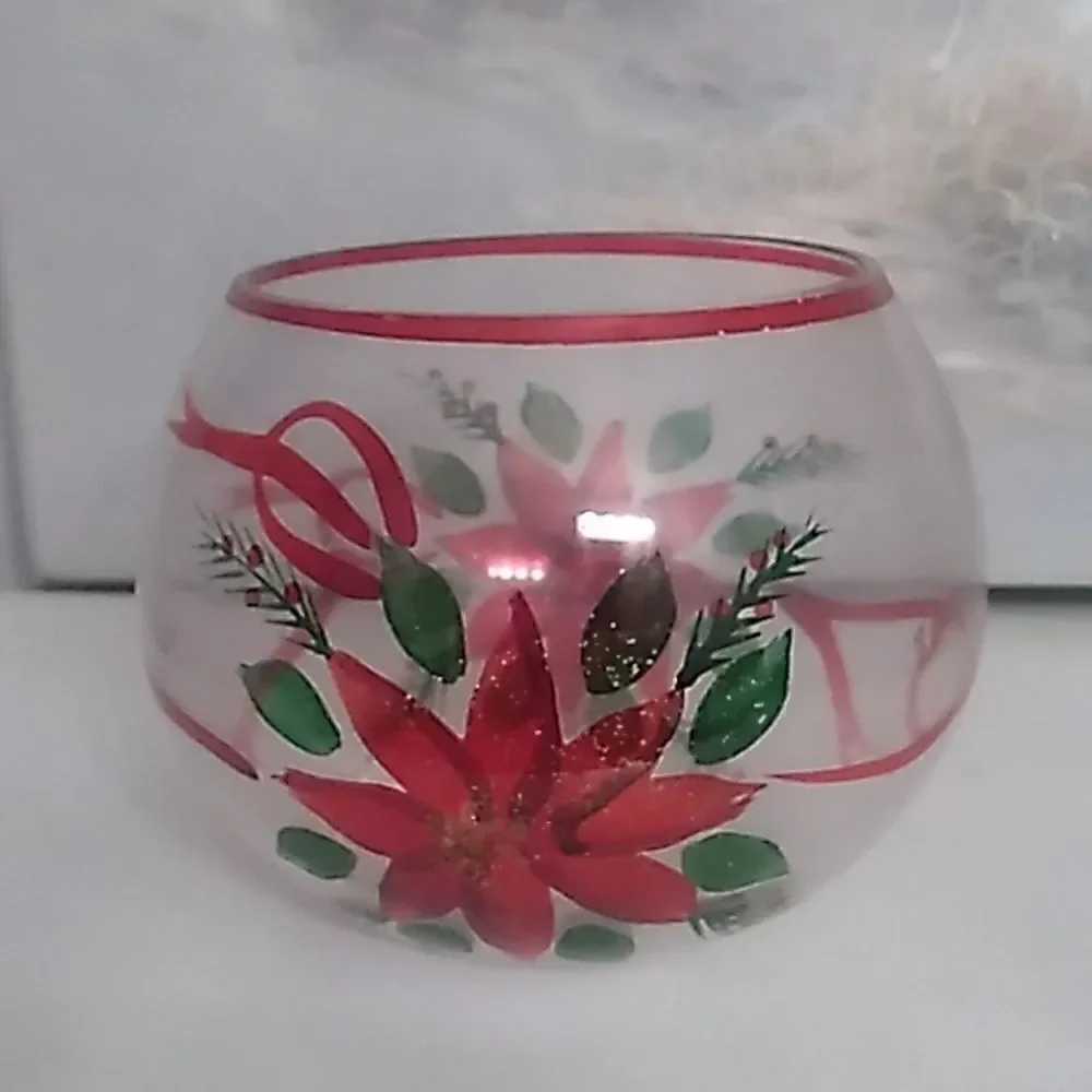 Poinsettia Glass Bowl #1