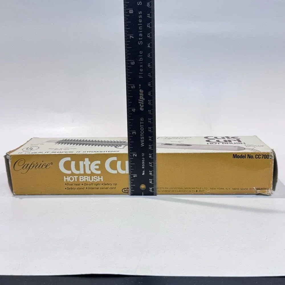 NOS Vintage 70s Caprice Cute Curl Hot Brush Curling Iron 3/4