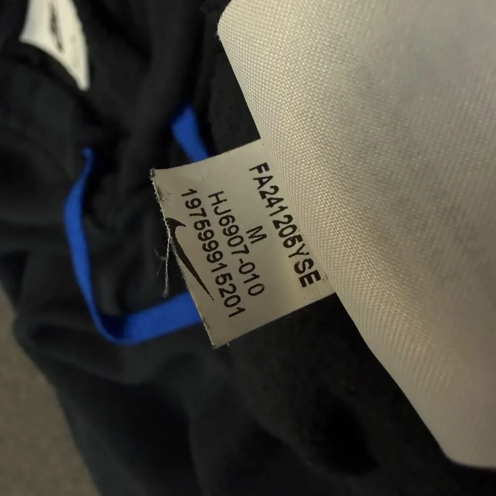 Nike men black
