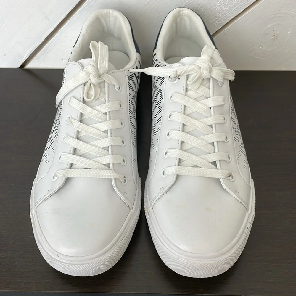 Tommy Hilfiger excellent no