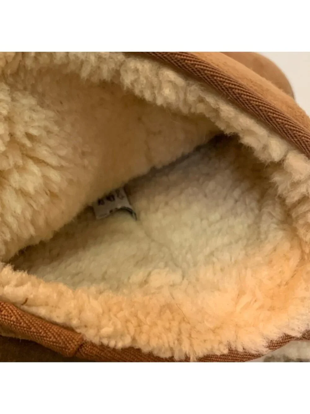 UGG warm stylish