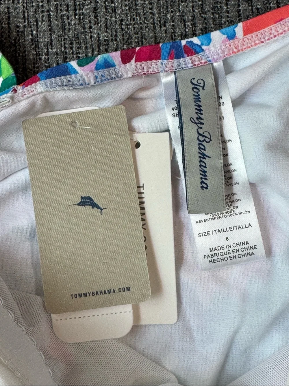Tommy Bahama nwt tommy