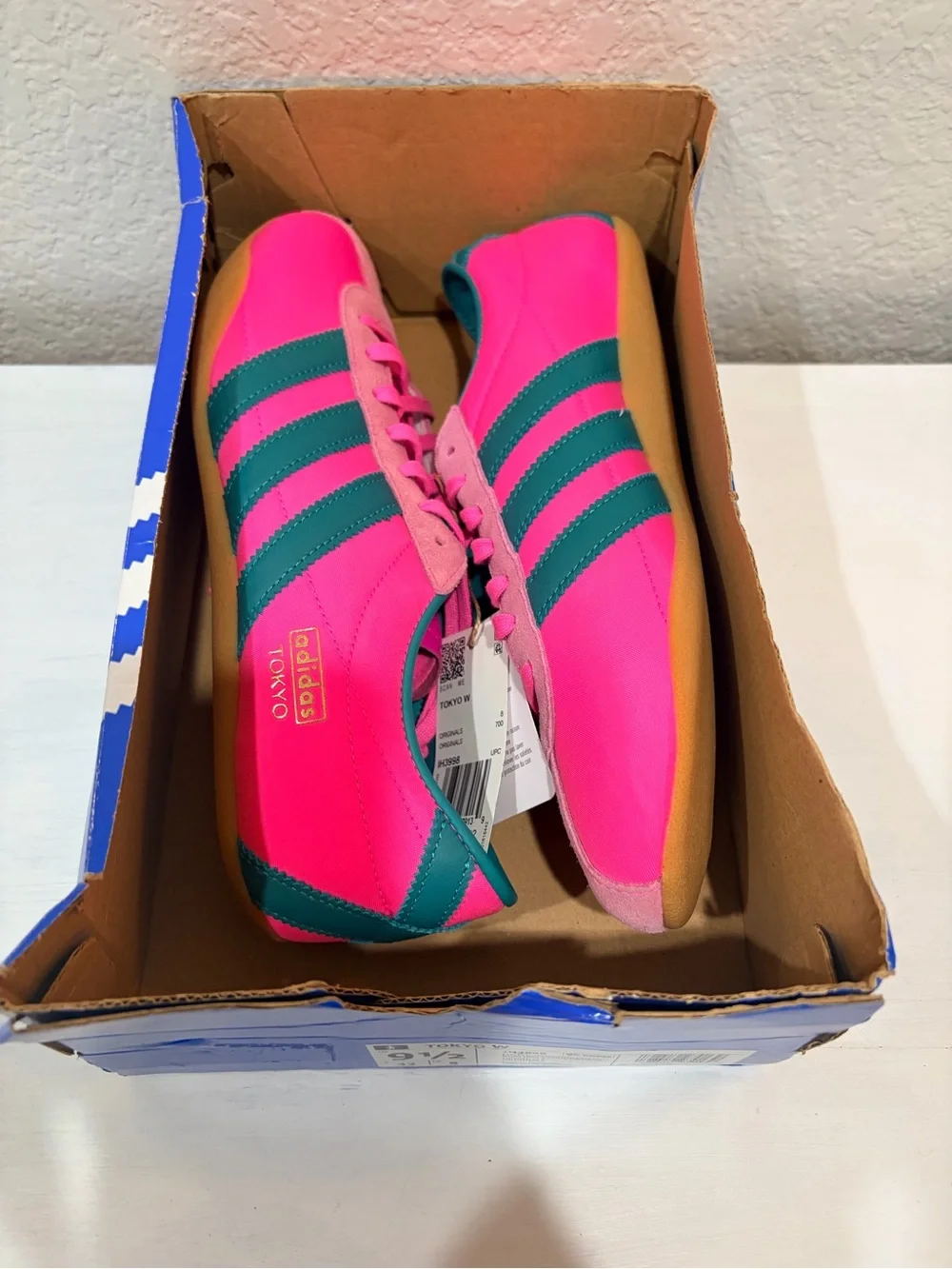 adidas product pair