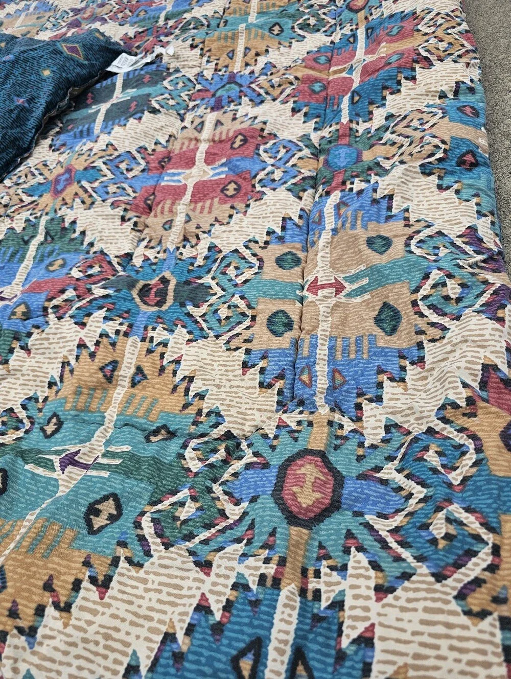 Springs Industries Aztec Queen Comforter Blanket USA Made 50/50 Blend Reversible