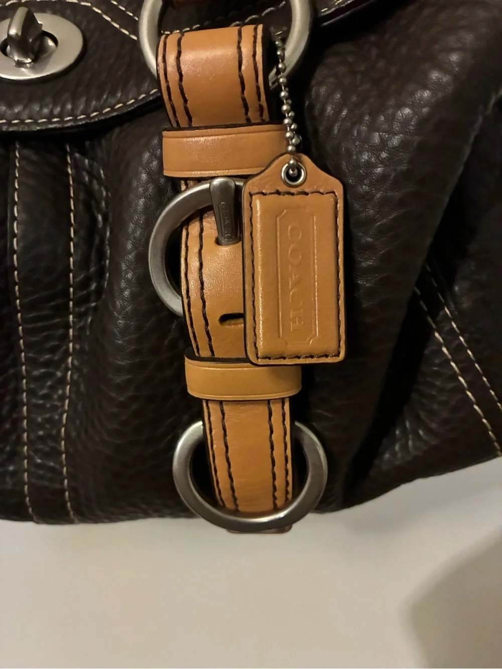 N/A stylish black
