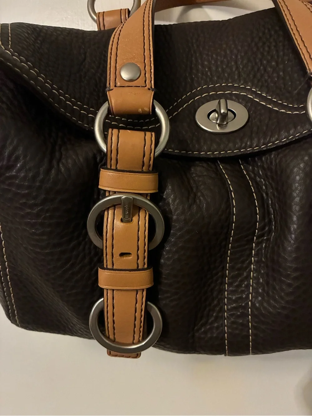 N/A stylish black