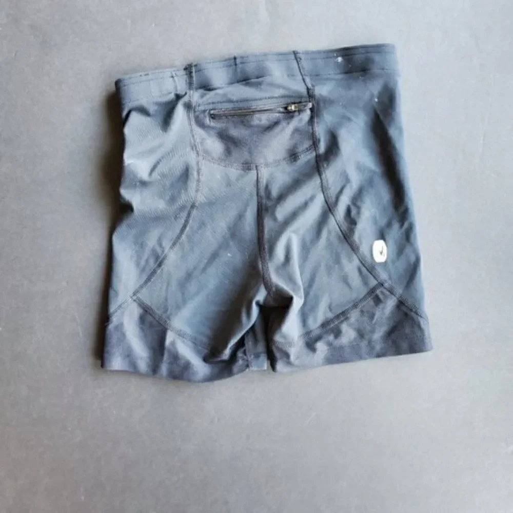 SUGOI detail back