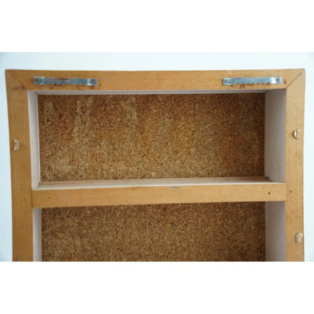 Steven Klein Cat Print Wooden Wall Cabinet Small Tan Cork Board Shelves Good‎