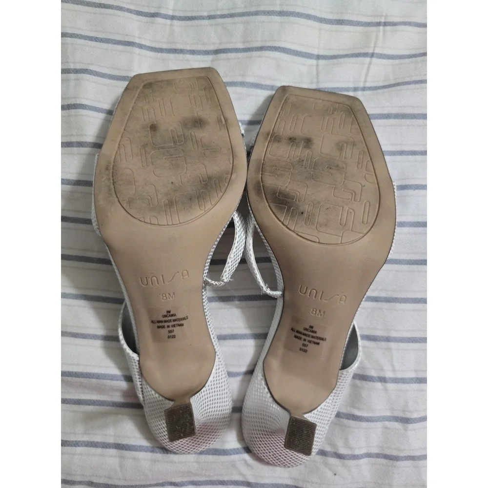 Unisa women white