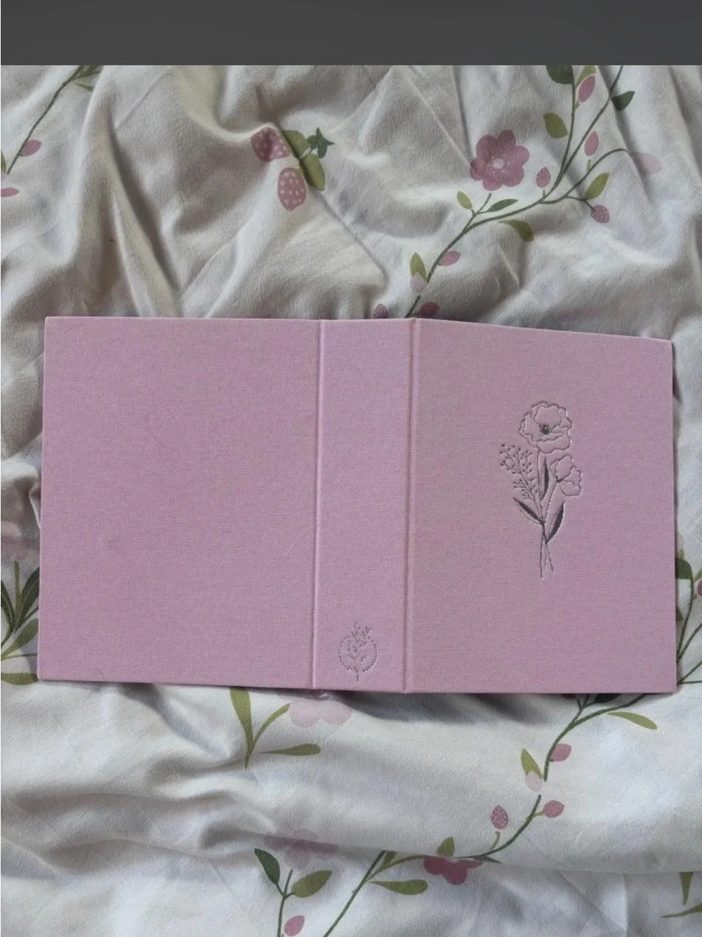 Pink Floral 4 by 6 inch photo album