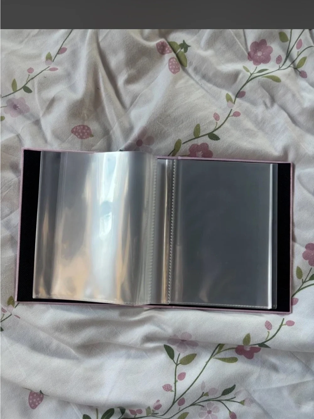 Pink Floral 4 by 6 inch photo album