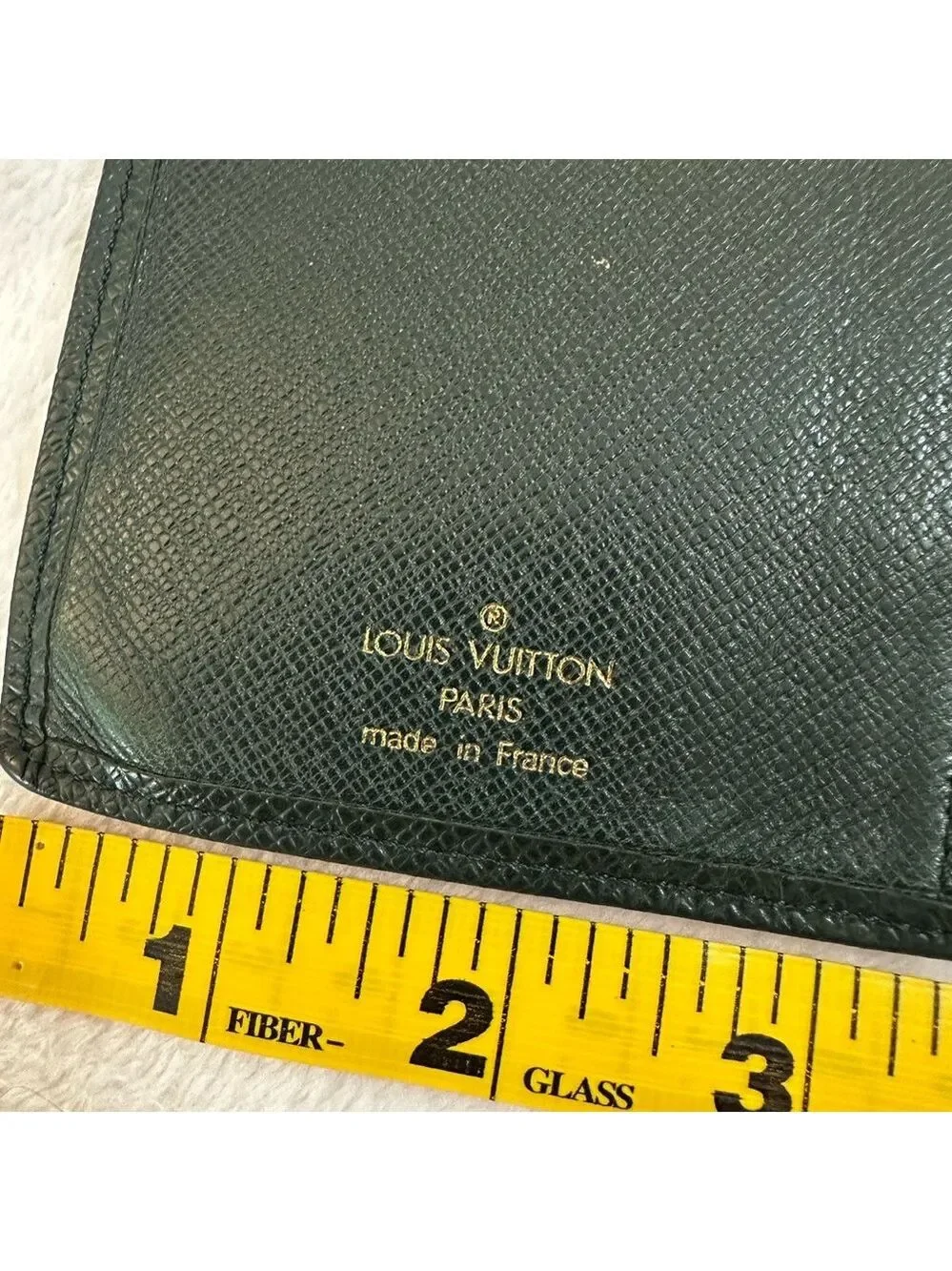 AUTHENTIC MEN'S LOUIS VUITTON BLACK GREEN TAIGA LEATHER PORTE CARTES LONG WALLET