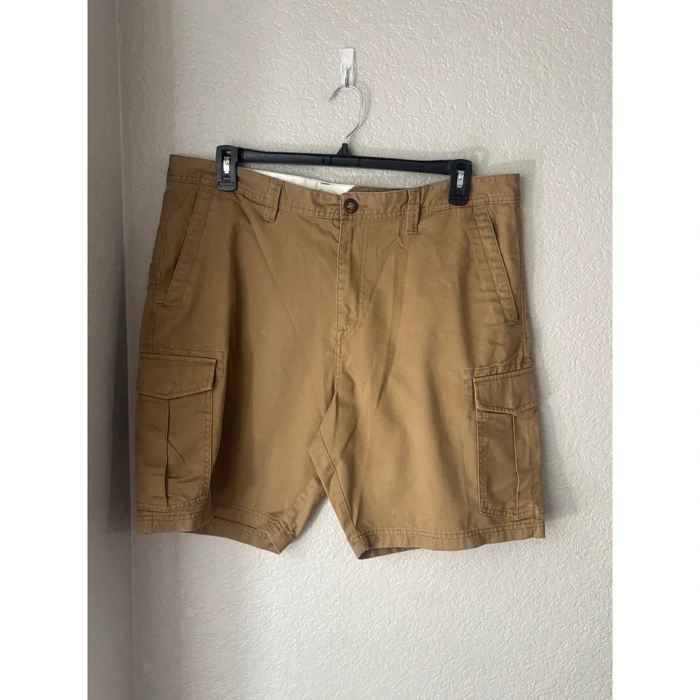 Volcom 11 khaki inseam