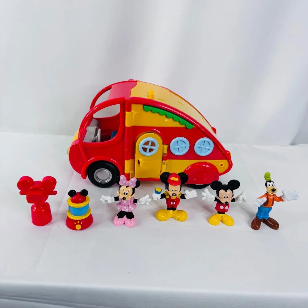 Disney Mickey Mouse Clubhouse RV Camper Playset w/ Figures Goofy‎ Minnie