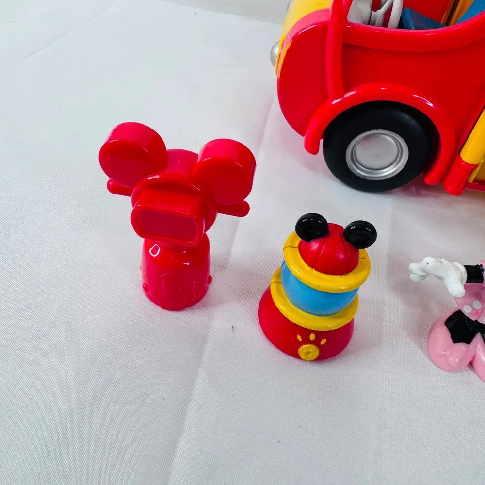 Disney Mickey Mouse Clubhouse RV Camper Playset w/ Figures Goofy‎ Minnie