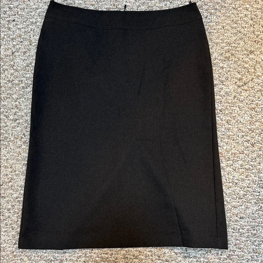 United Colors of Benetton Elegant Black Unlined Women's Skirt-size 44