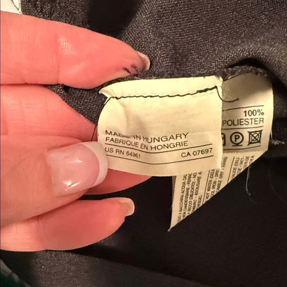 United Colors of Benetton Elegant Black Unlined Women's Skirt-size 44