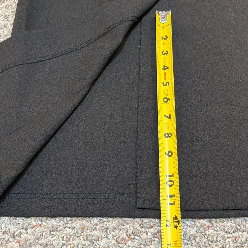United Colors of Benetton Elegant Black Unlined Women's Skirt-size 44