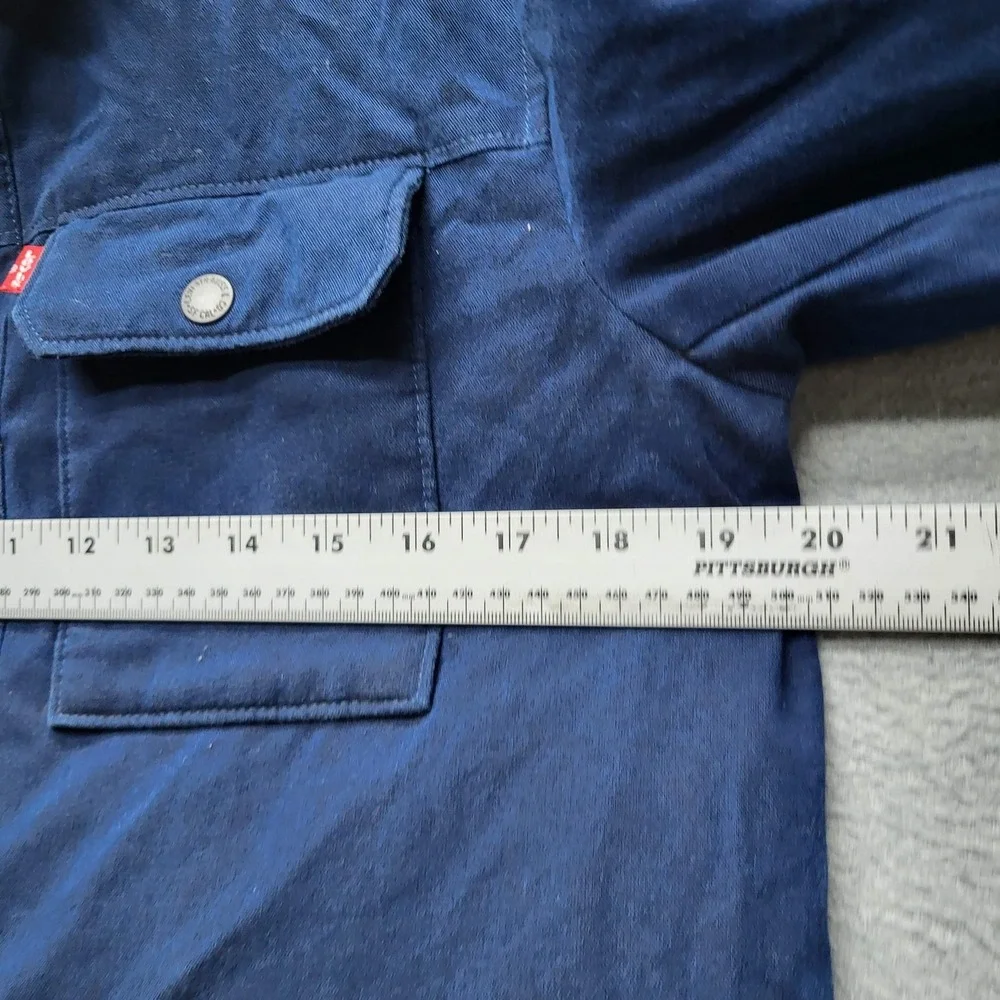 Levis *please carefully
