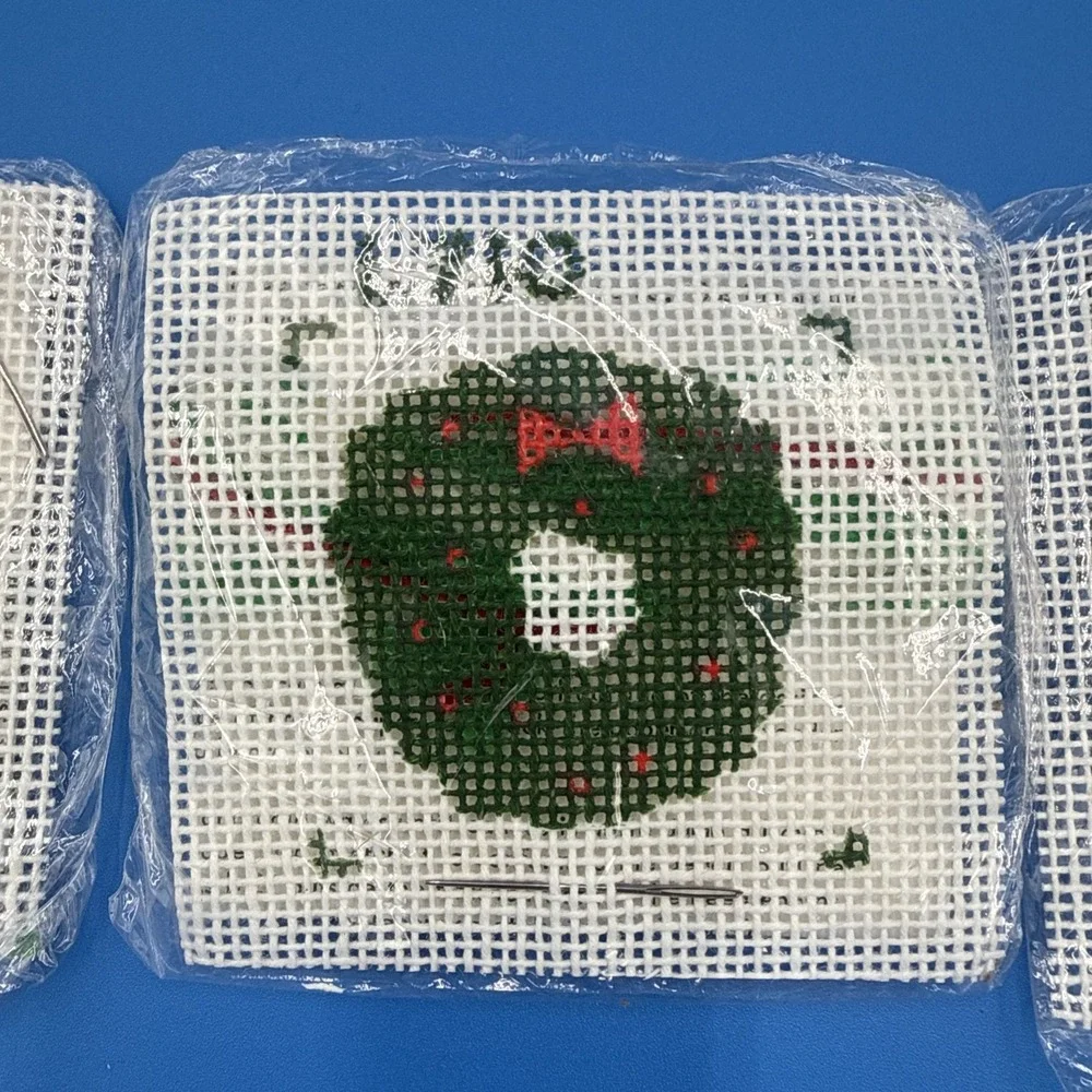 Vtg Christmas Ornament or‎ Coaster Needlepoint Kit Set Holiday NOS Sealed