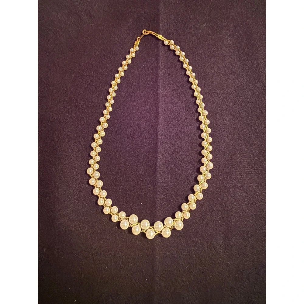 N/A elegantly pearl