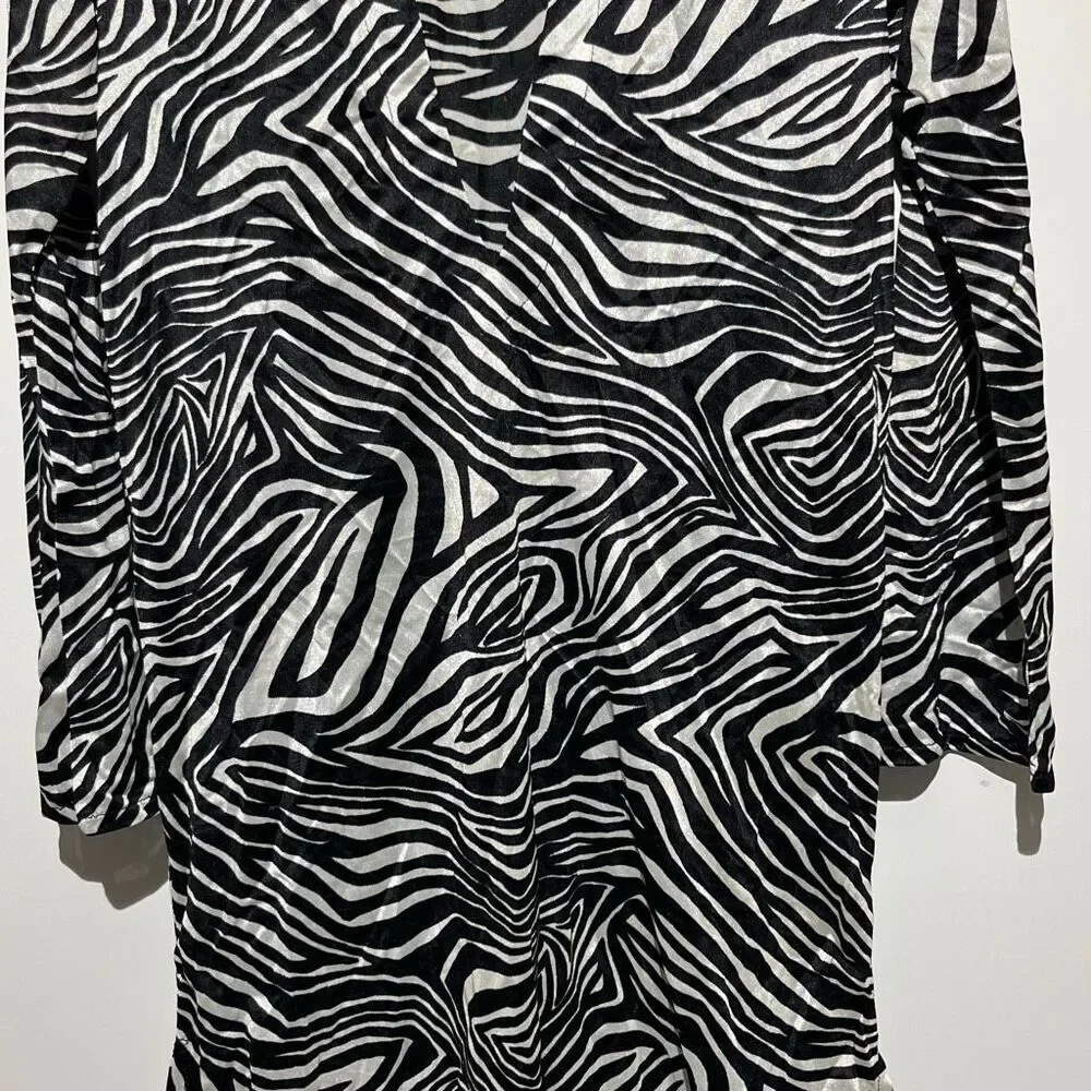 Victoria's Secret Women's Black White Zebra Print V-Neck Long‎ Sleeve Dress XS