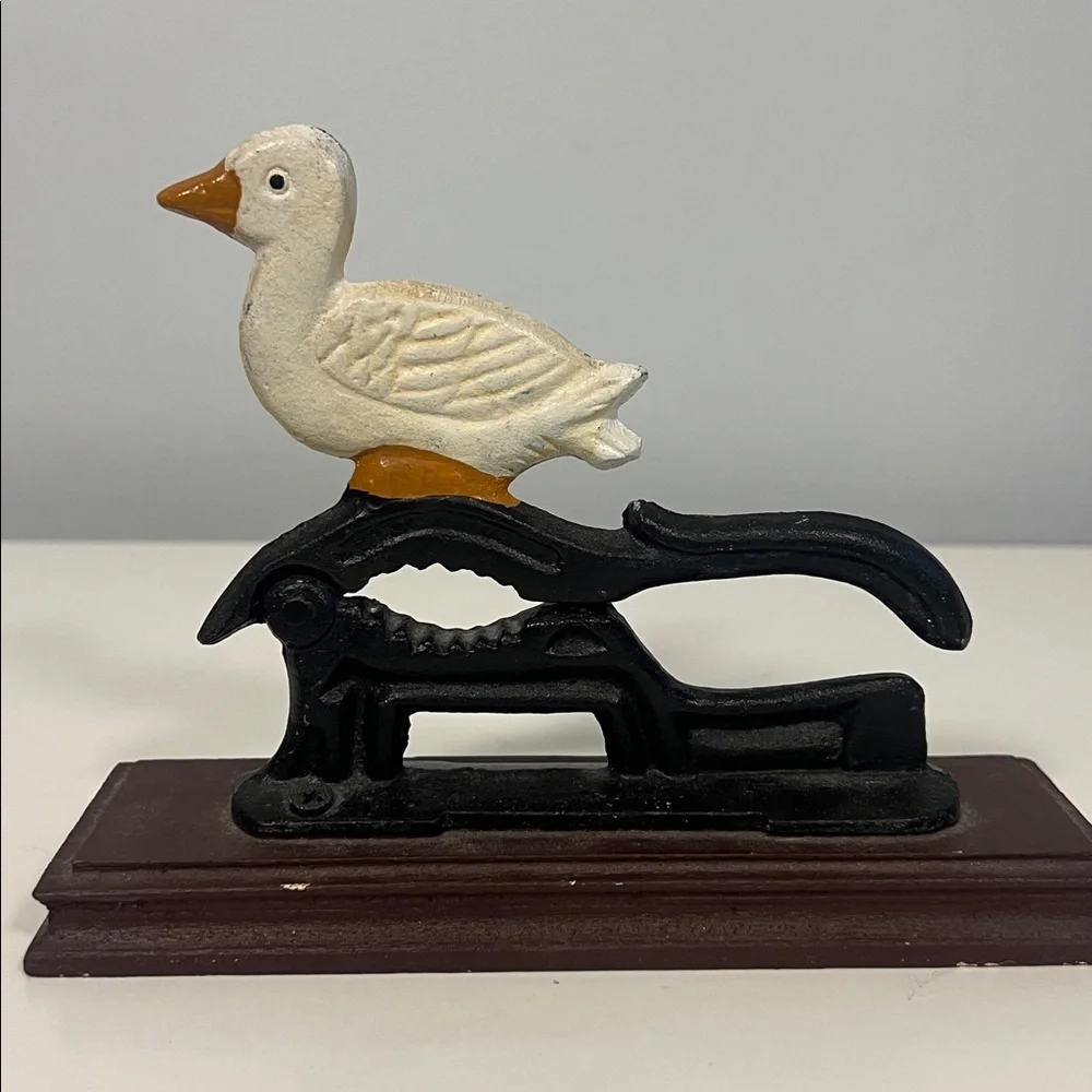 N/A charming decorative